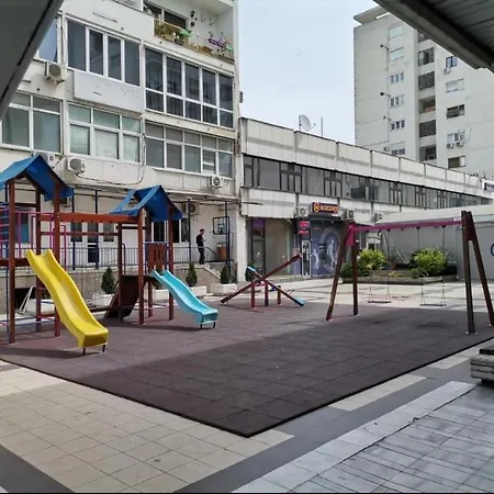 סקופיה Calla 5 Apartment - Main Square, In The City Shopping Center - Parking Slot With Security And Video Camera מראה חיצוני תמונה